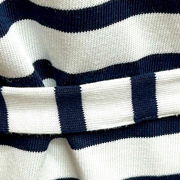 NWOT 💖 Ann Taylor Weekend Navy and White Knit Casual Dress - Picture 12 of 14